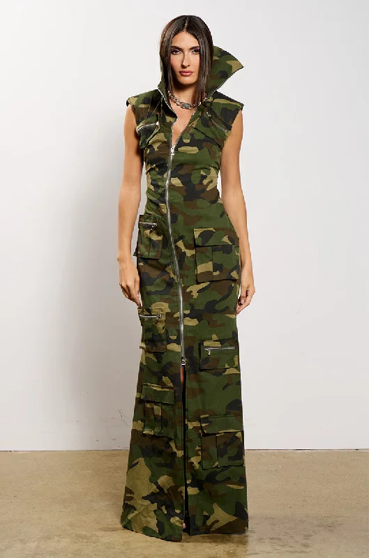 NOW YOU SEE ME CAMO PRINT MAXI DRESS